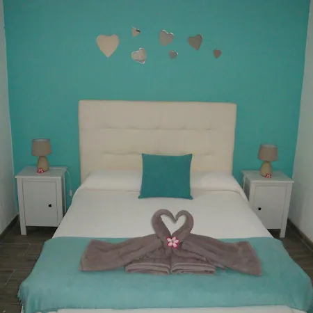 Paradise 1 Minute From The