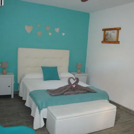 Paradise 1 Minute From The