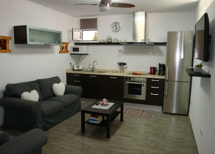 Paradise 1 Minute From The